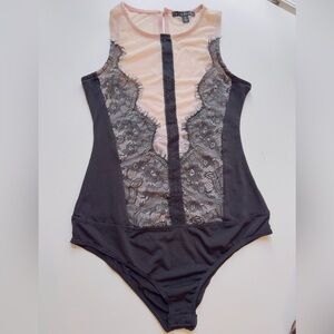 Haute Monde Black and Cream Lace Chemise